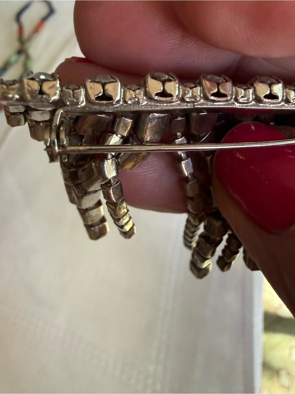 Vintage Art Deco Waterfall Brooch Rhinestone silver tone - Picture 7 of 11